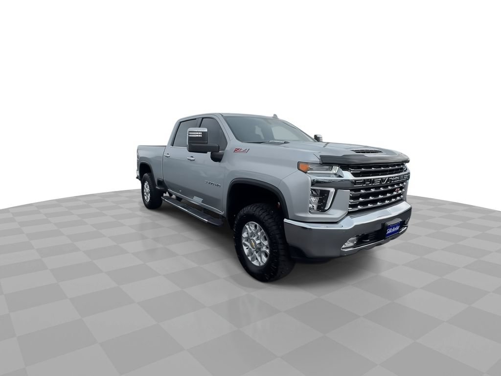 Used 2021 Chevrolet Silverado 3500 LTZ w/ LTZ Convenience Package AWD/4WD image 2