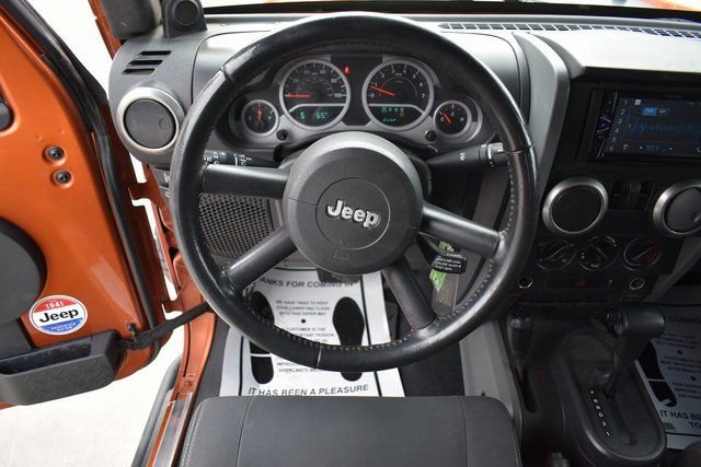 Used 2010 Jeep Wrangler Mountain image 16
