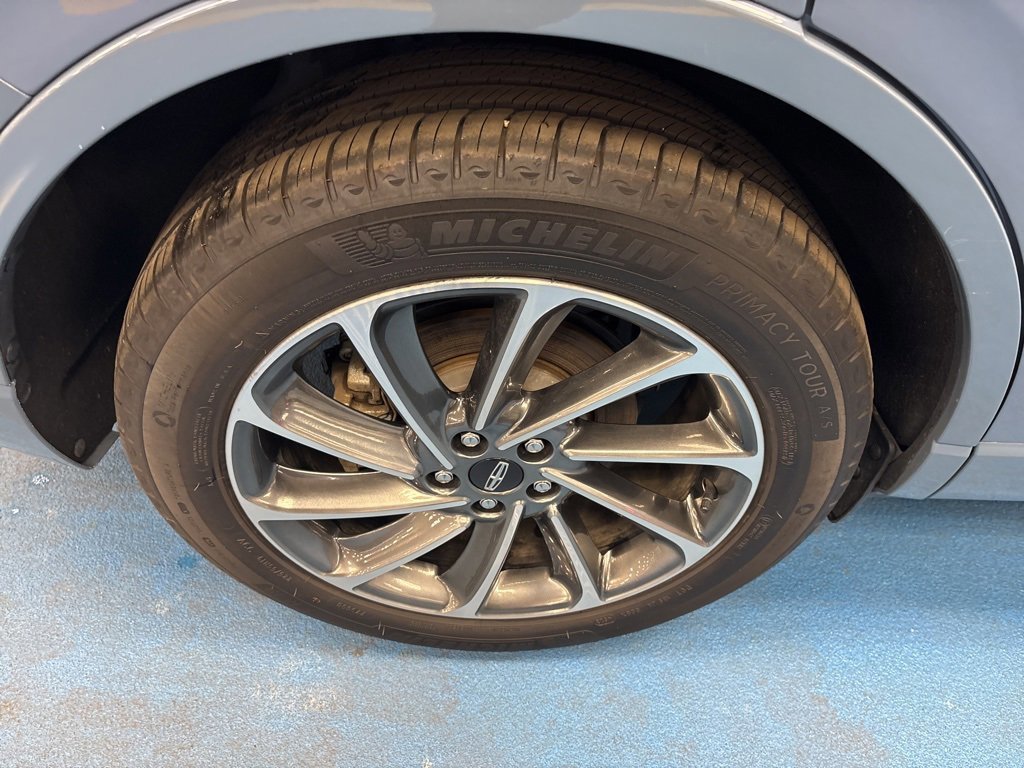 Used 2024 Lincoln Corsair Grand Touring w/ Equipment Group 301A image 5