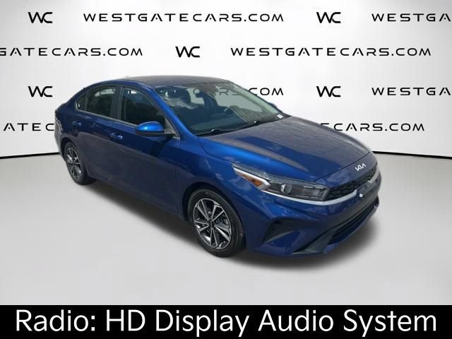 Certified 2022 Kia Forte LXS FWD image 4