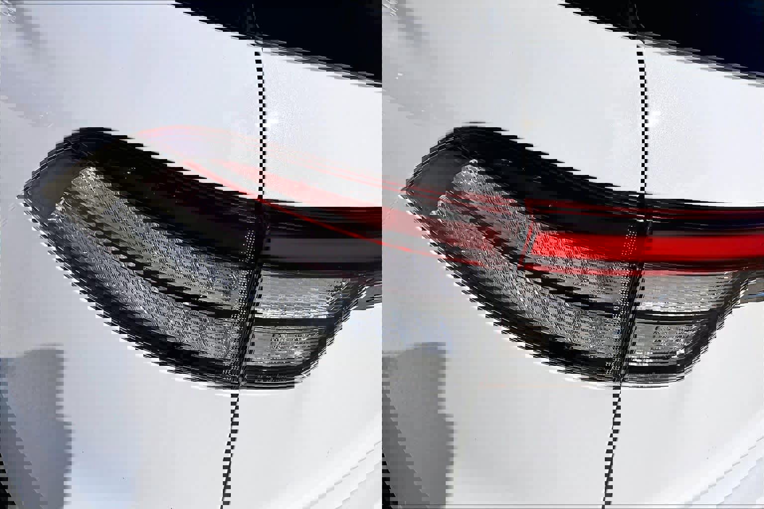 Used 2022 Lincoln Aviator Reserve w/ Elements Package Plus image 29