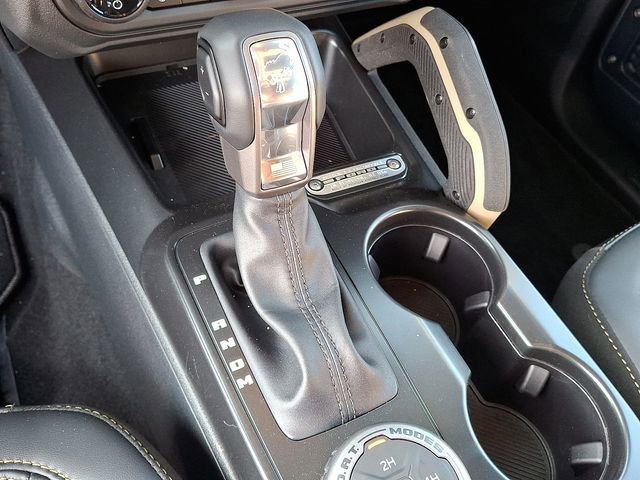 New 2025 Ford Bronco Badlands AWD/4WD image 7