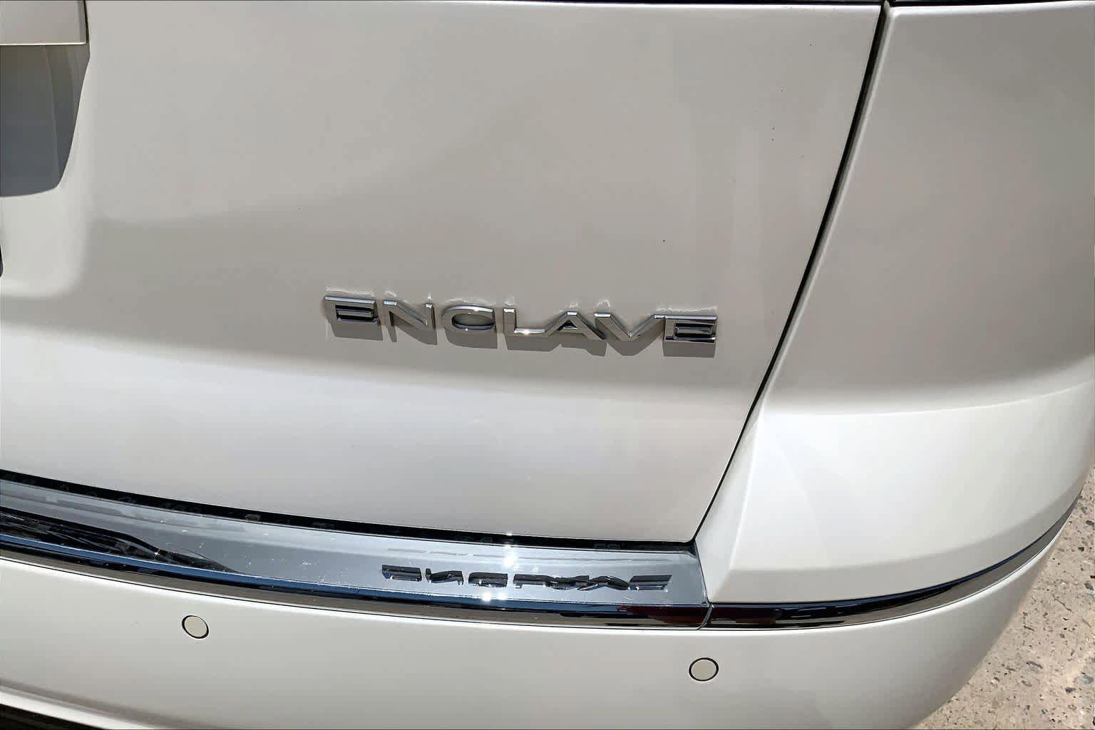 Used 2015 Buick Enclave Premium w/ Experience Buick Package FWD image 10