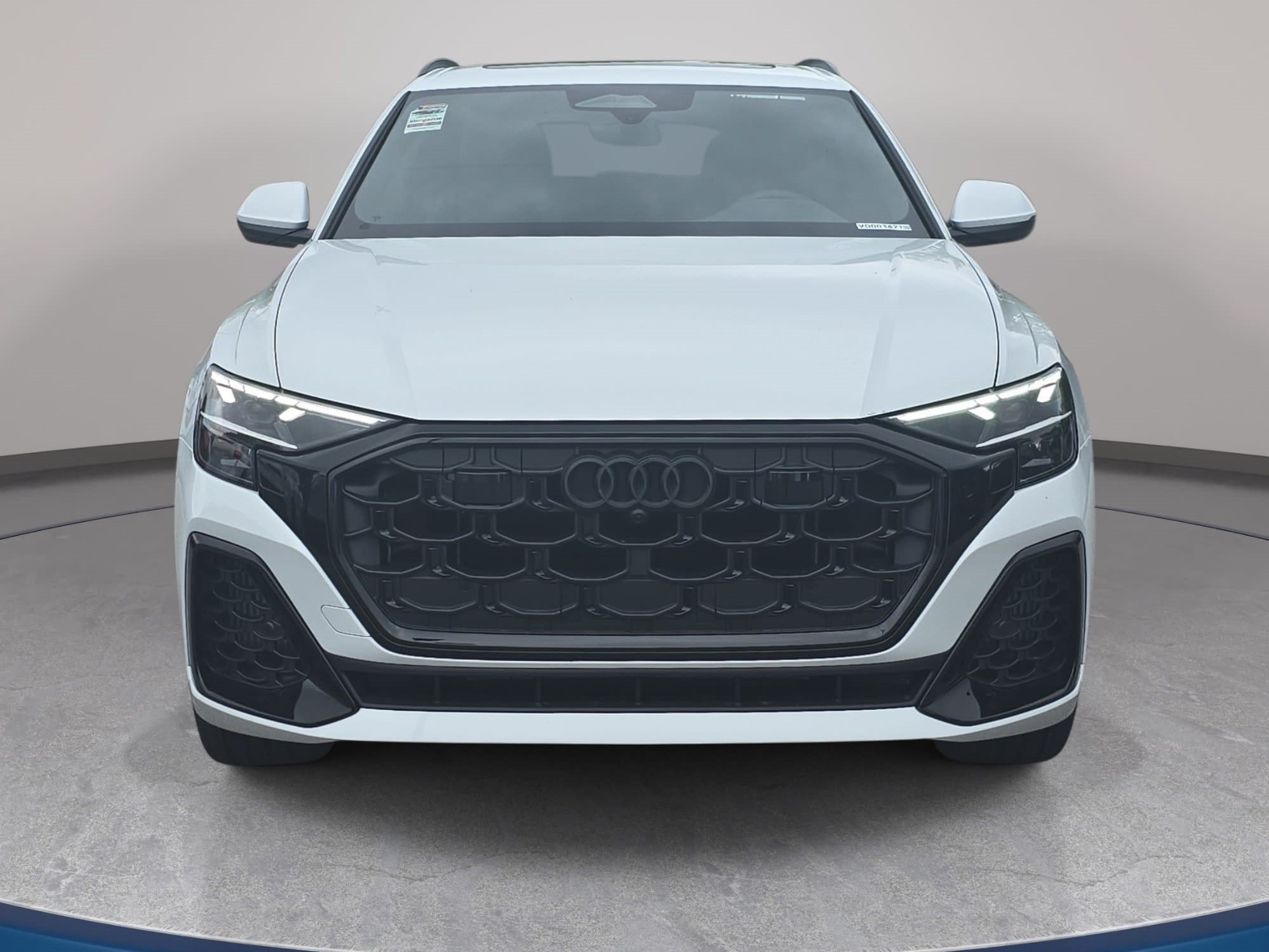 New 2027 Audi Q8 Premium Plus AWD/4WD image 2