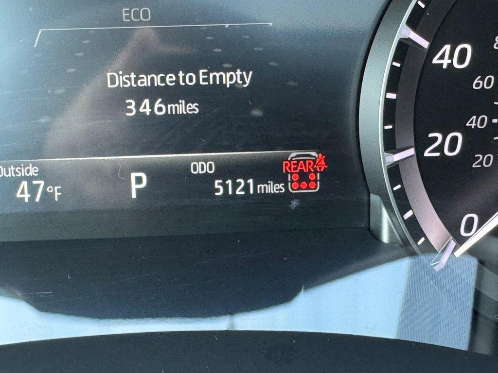 Certified 2025 Toyota Highlander XLE image 20