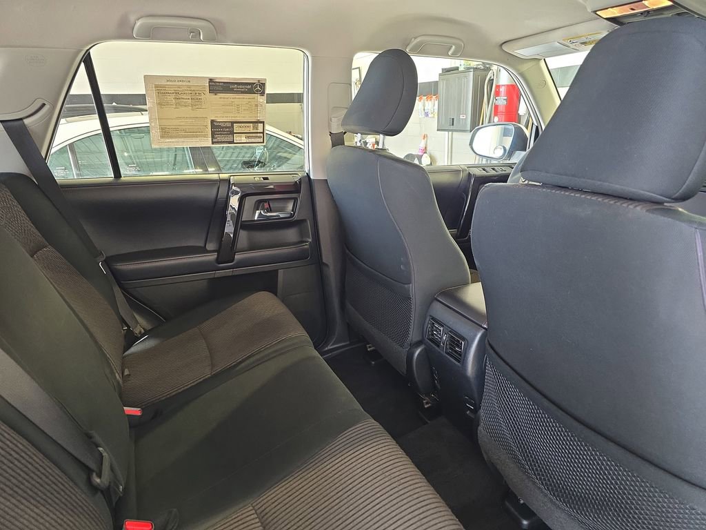 Used 2018 Toyota 4Runner TRD Off-Road image 12