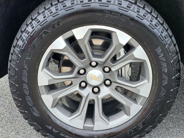 Used 2024 Chevrolet Silverado 1500 High Country w/ Technology Package image 10