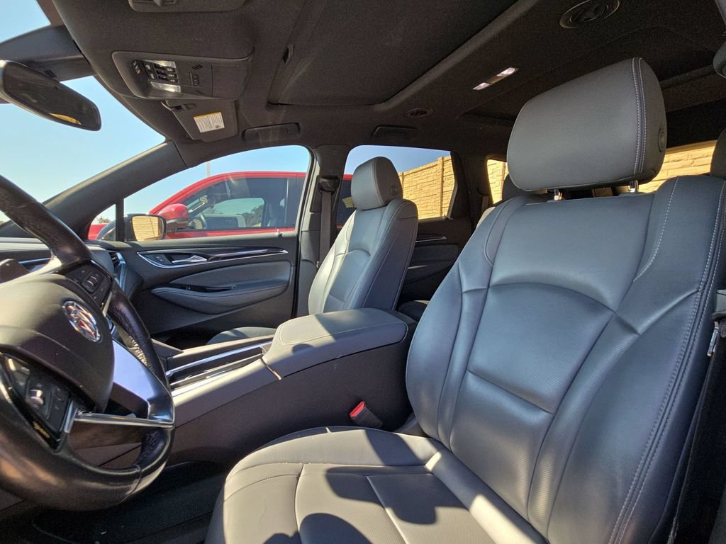 Used 2022 Buick Enclave Essence w/ Experience Buick Package FWD image 10