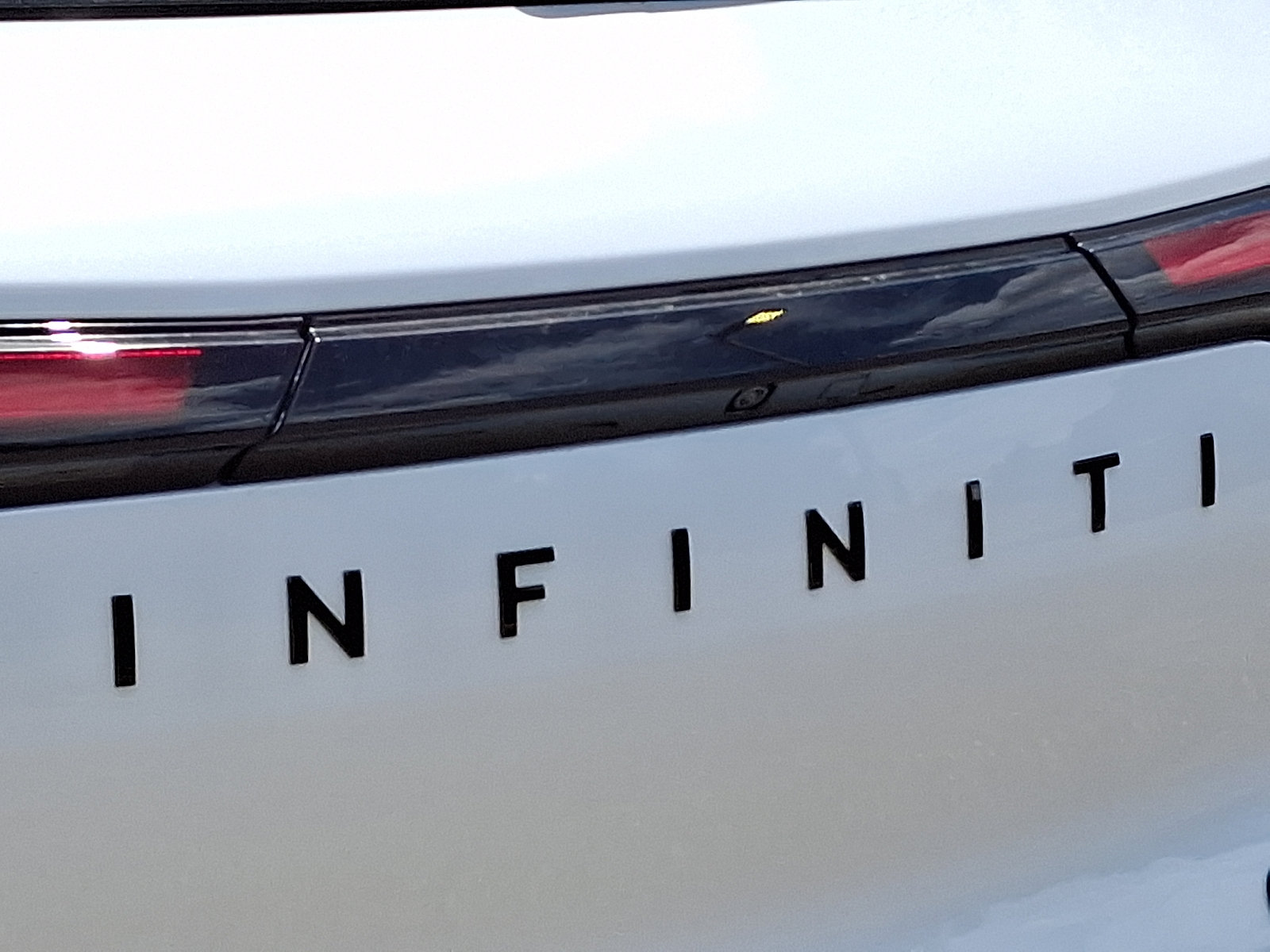 New 2027 INFINITI QX60 Sport w/ Dark Cargo Package AWD/4WD image 20