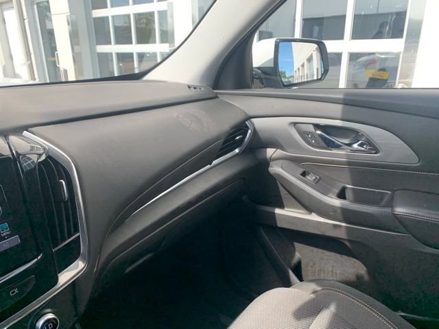Used 2018 Chevrolet Traverse LT FWD image 14