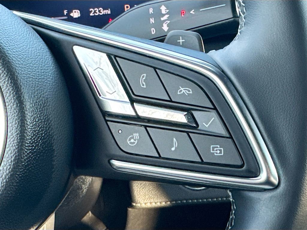 Used 2025 Buick Enclave Preferred image 11