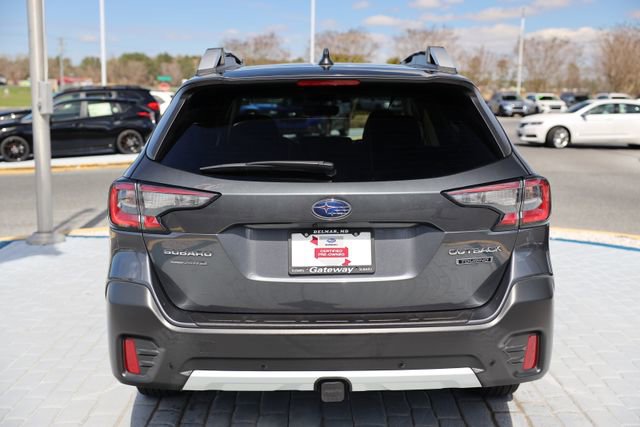 Certified 2022 Subaru Outback Touring image 4