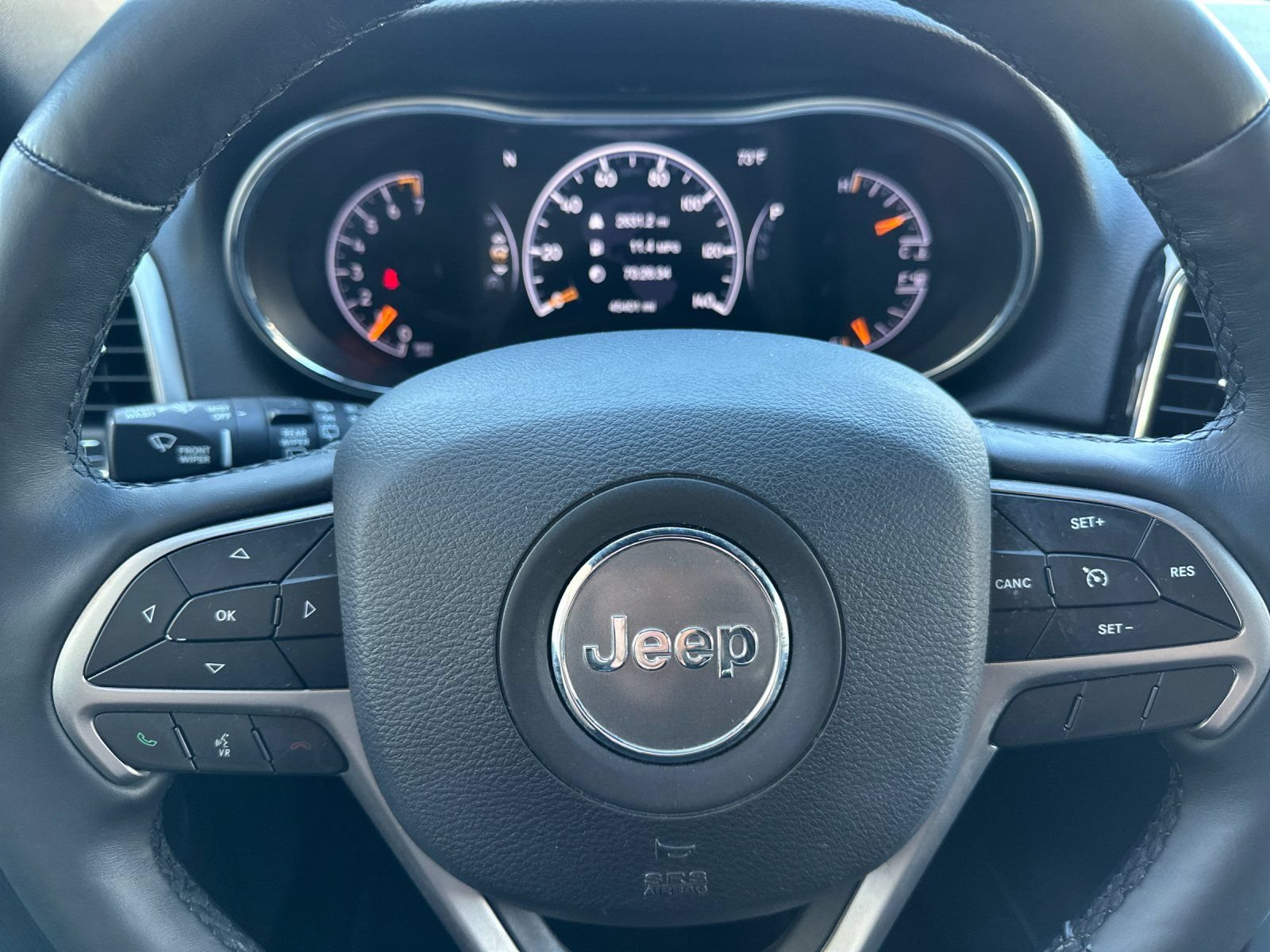 Used 2019 Jeep Grand Cherokee Altitude AWD/4WD image 23