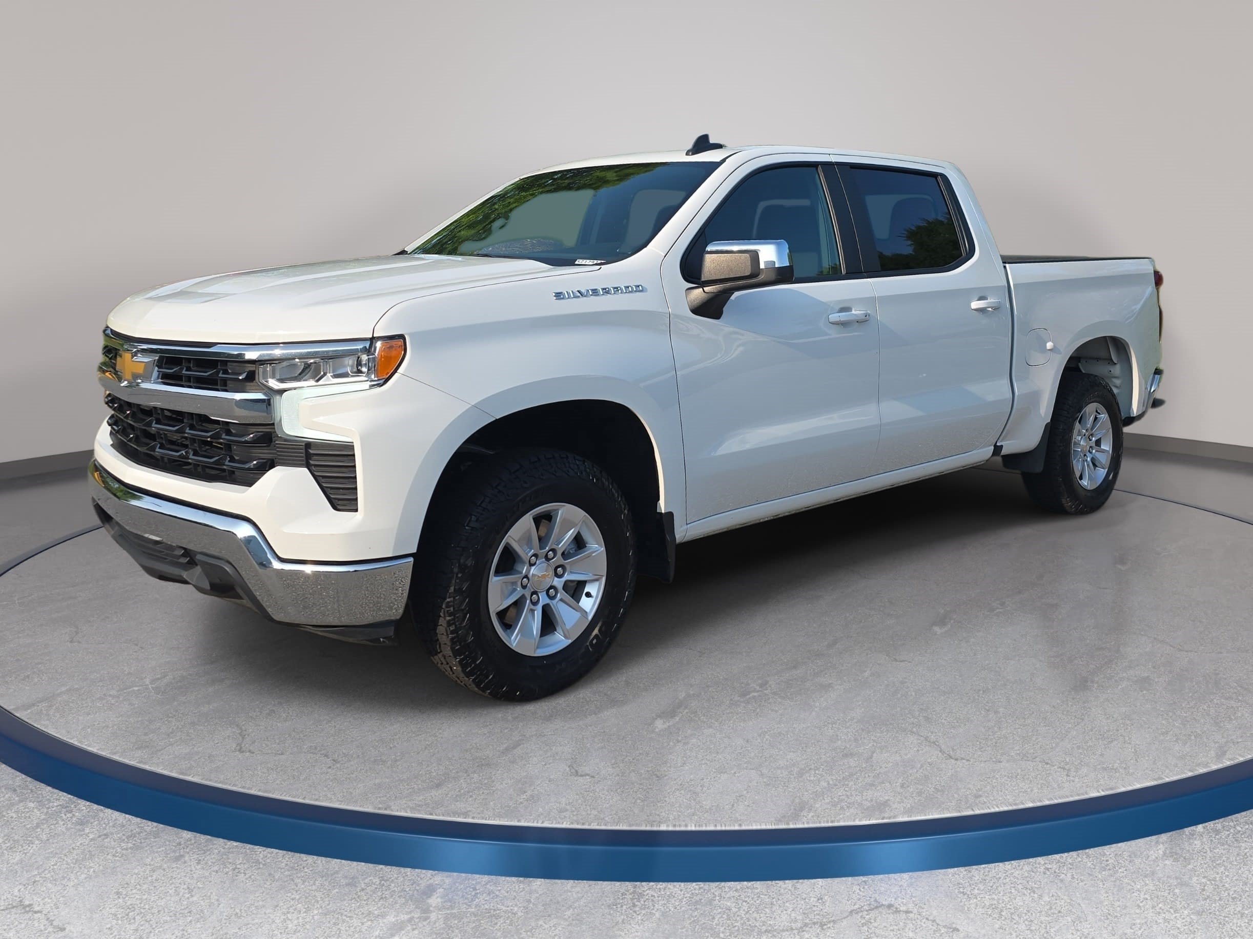 Used 2025 Chevrolet Silverado 1500 LT