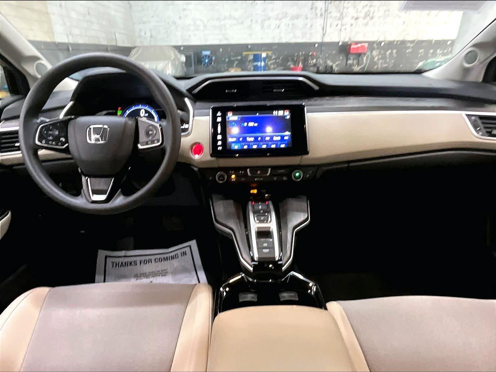 Used 2018 Honda Clarity Plug-In Hybrid image 17