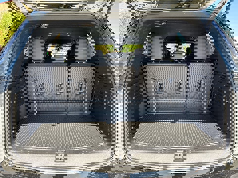 Used 2026 Buick Enclave Sport Touring w/ LPO, Floor Liner Package image 8