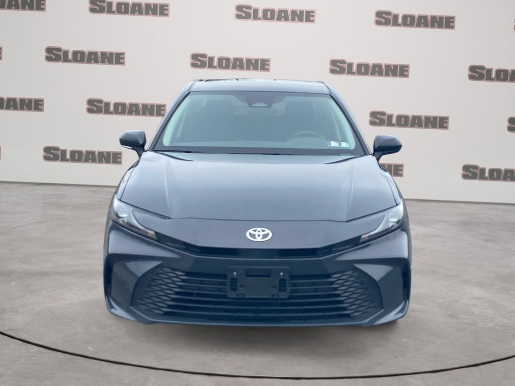 Used 2025 Toyota Camry LE FWD image 8