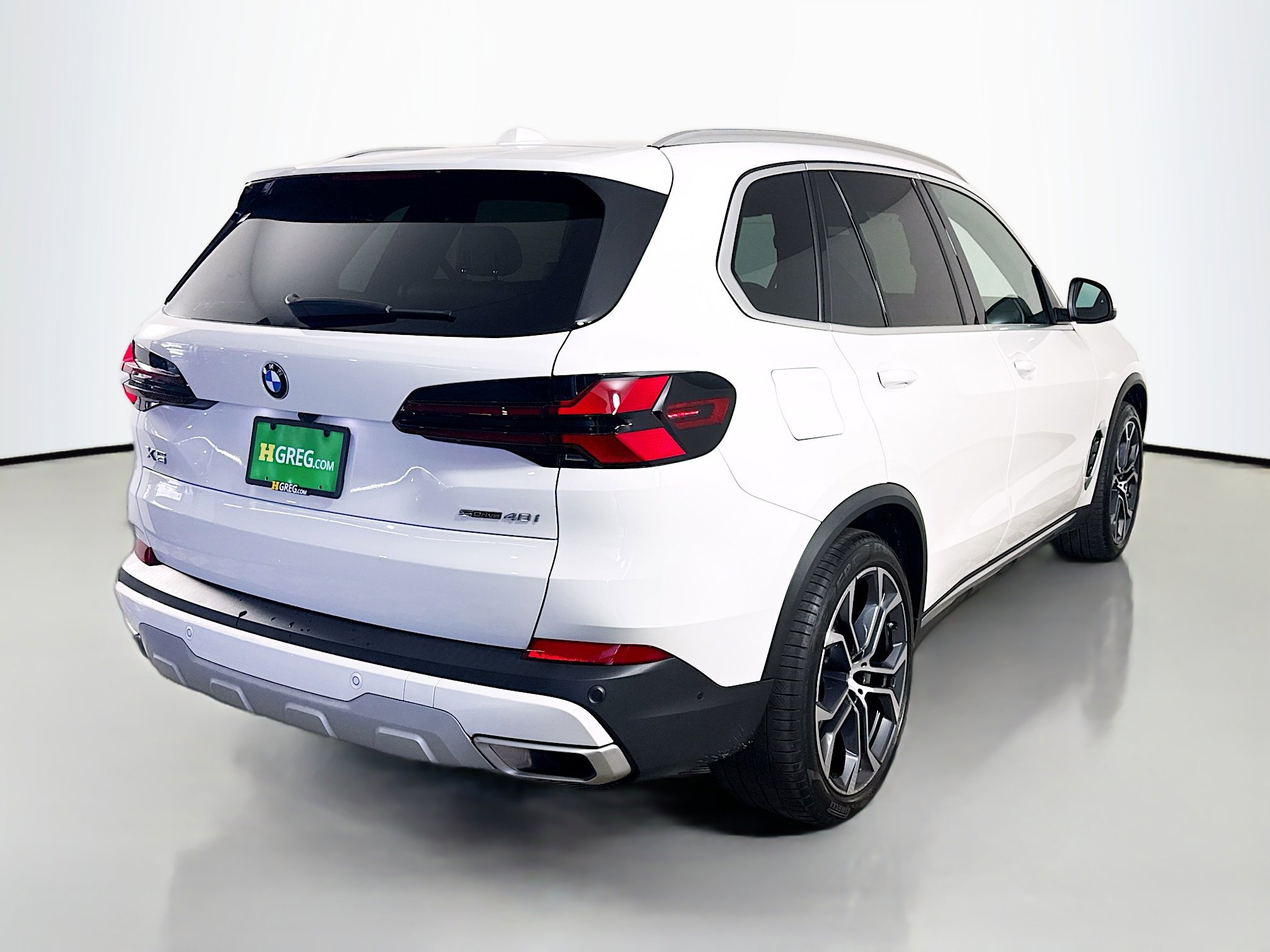 Used 2024 BMW X5 sDrive40i image 10