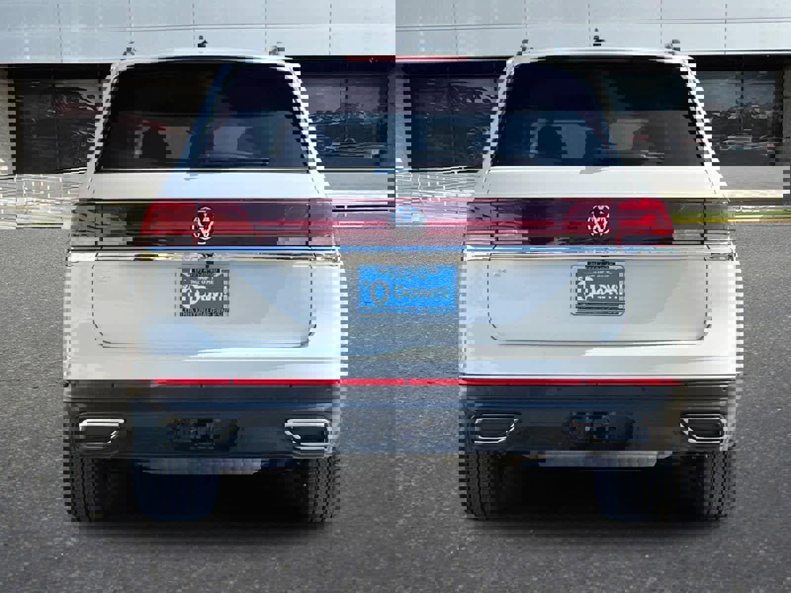 Used 2025 Volkswagen Atlas SE image 8