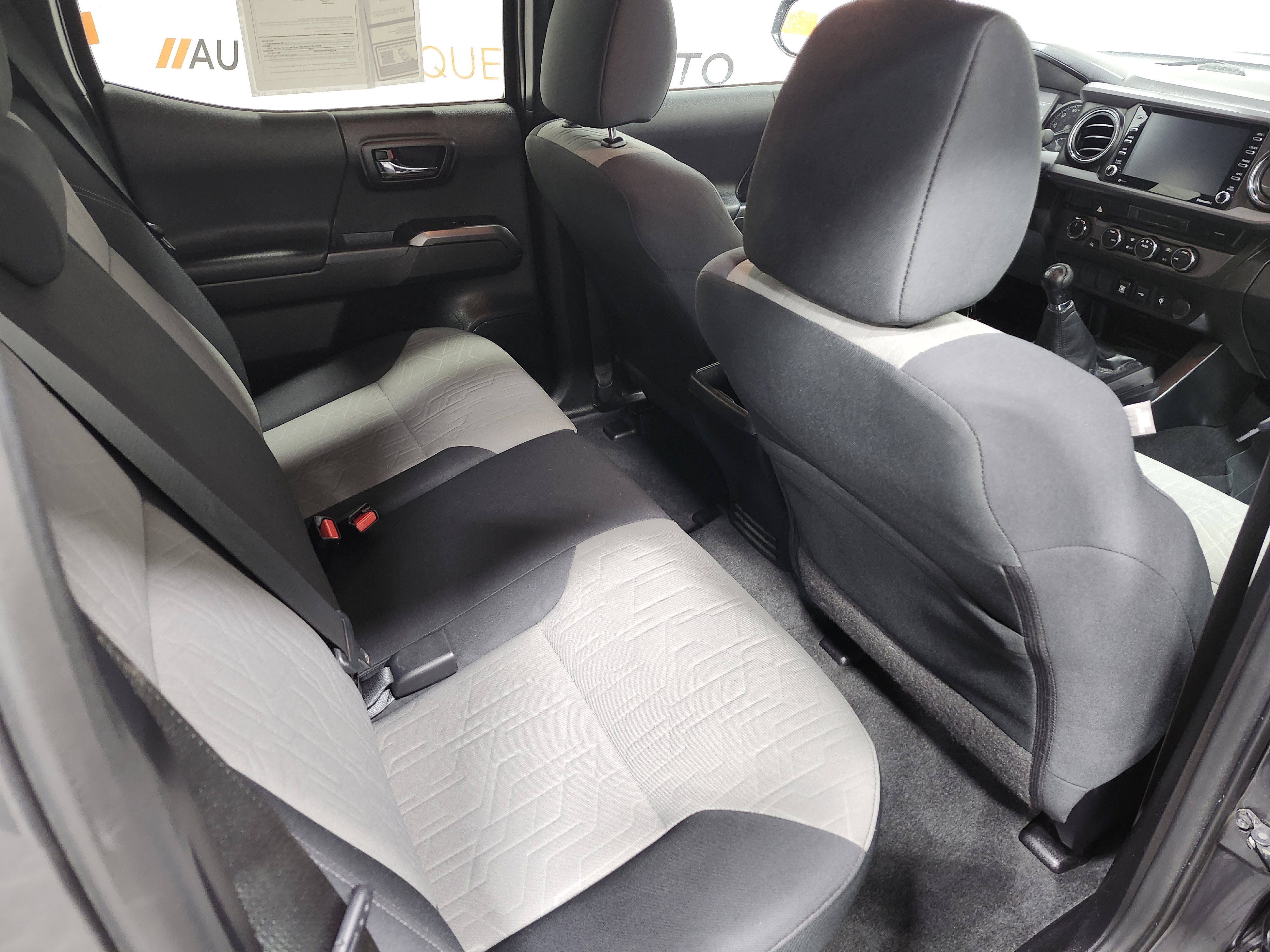 Used 2021 Toyota Tacoma TRD Sport image 21