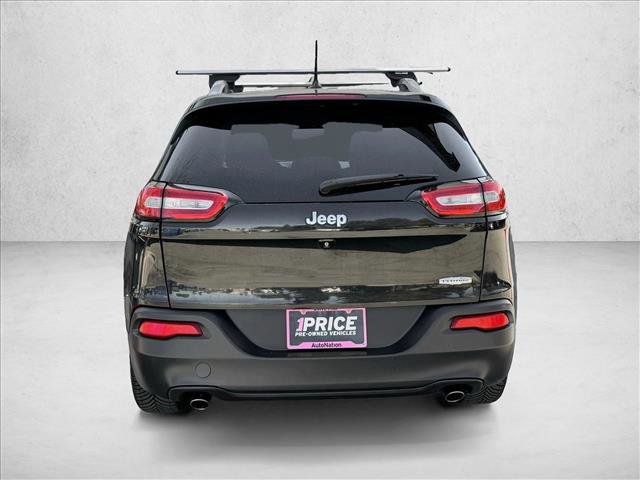 Used 2014 Jeep Cherokee Latitude w/ Comfort/Convenience Group FWD image 6