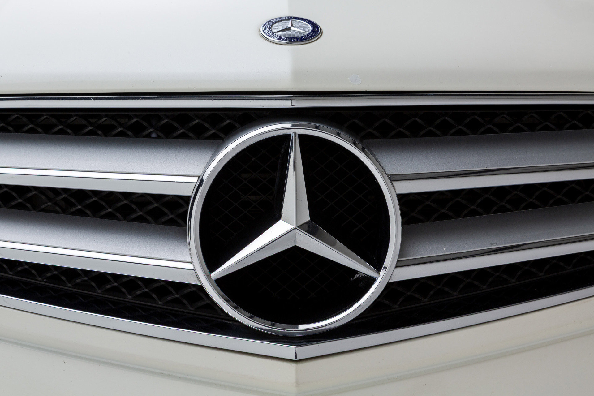 Used 2011 Mercedes-Benz E 550 Cabriolet image 31