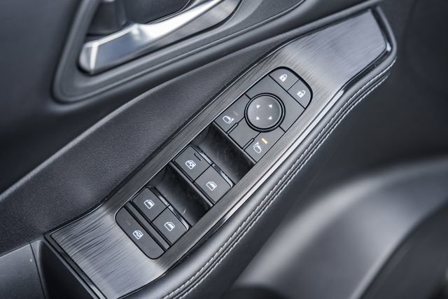 Used 2026 Nissan Rogue SV image 43