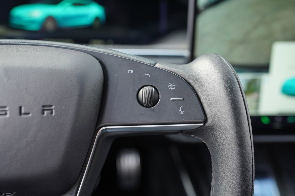 Used 2022 Tesla Model S Plaid image 29