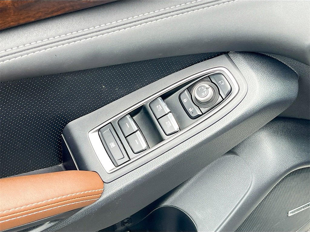 Used 2023 Subaru Ascent Touring image 18