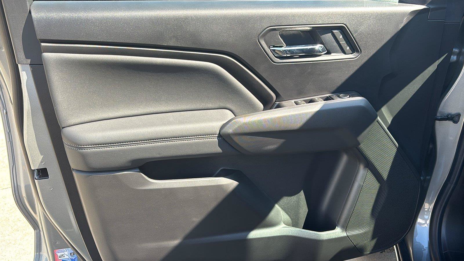 New 2026 GMC Canyon Elevation w/ Convenience Package RWD image 16