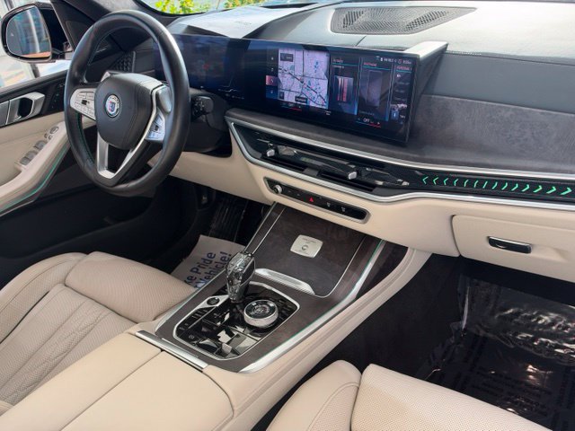 Certified 2023 BMW ALPINA XB7 AWD/4WD image 25