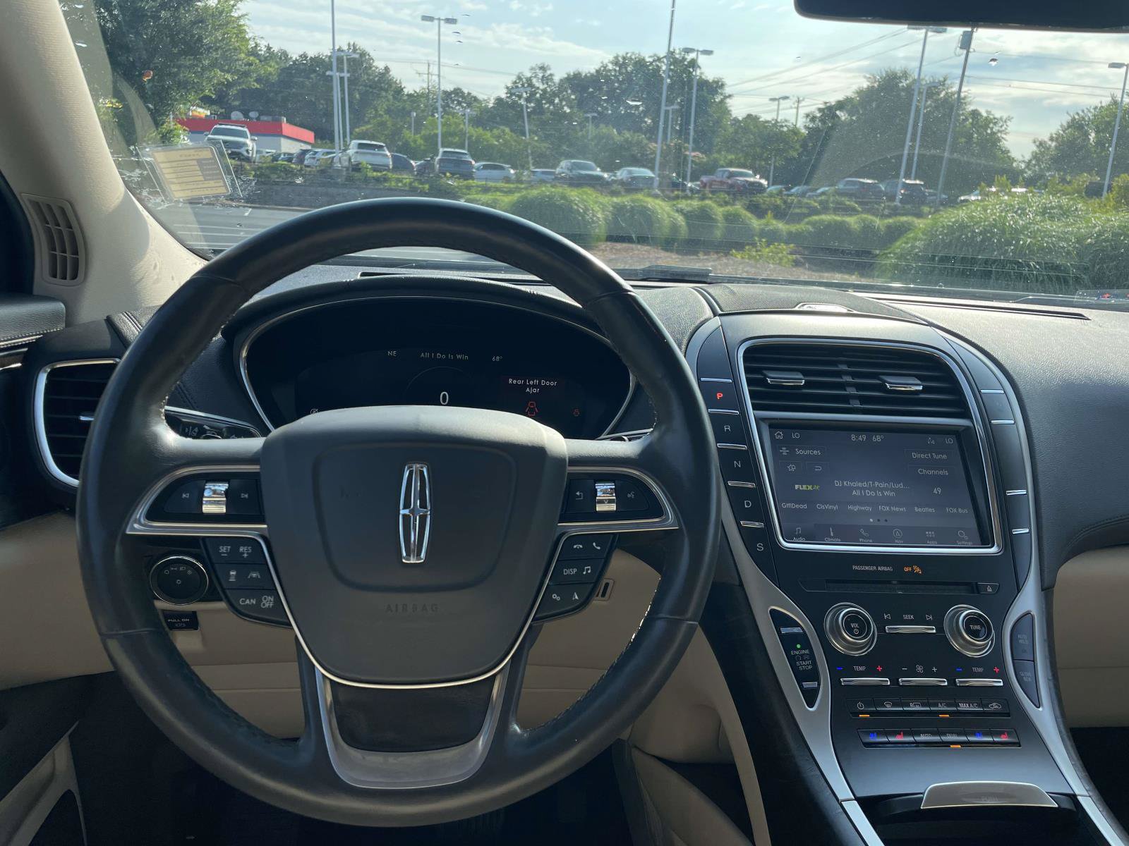 Used 2019 Lincoln Nautilus Reserve w/ Driver Assistance Package AWD/4WD image 13