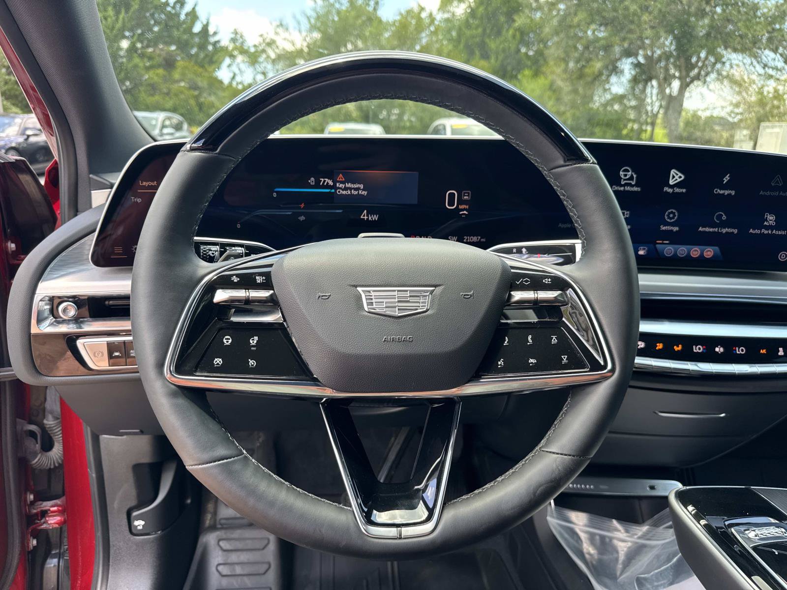 Certified 2025 Cadillac Lyriq Luxury w/ LPO, Floor Liner Package AWD/4WD image 15