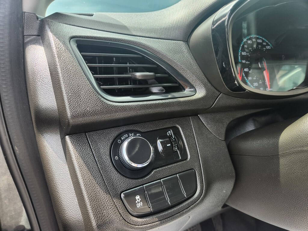 Used 2018 Chevrolet Spark LS FWD image 12