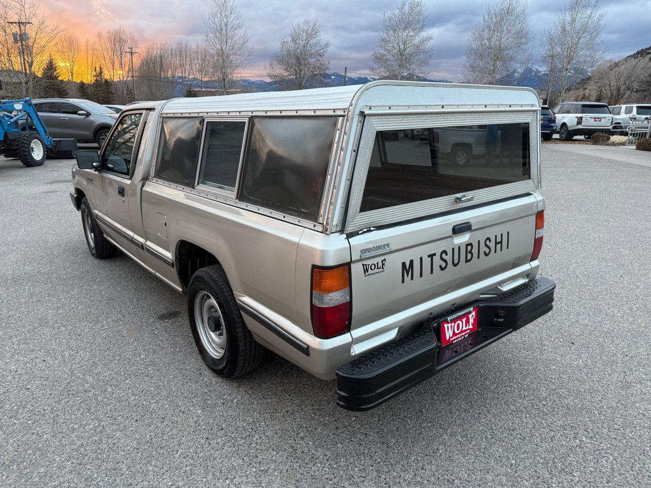 Used 1992 Mitsubishi Mighty Max 2WD Regular Cab image 3