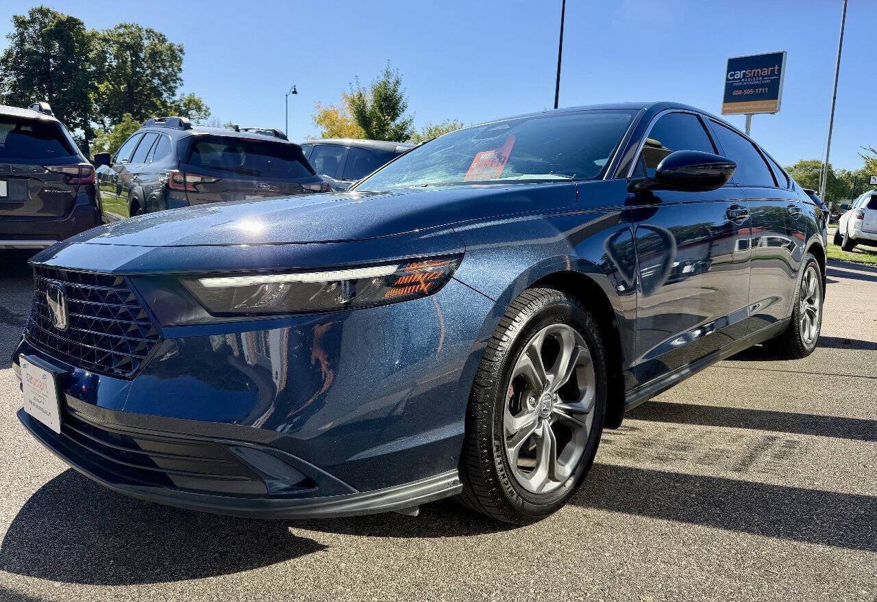 Used 2023 Honda Accord EX image 5