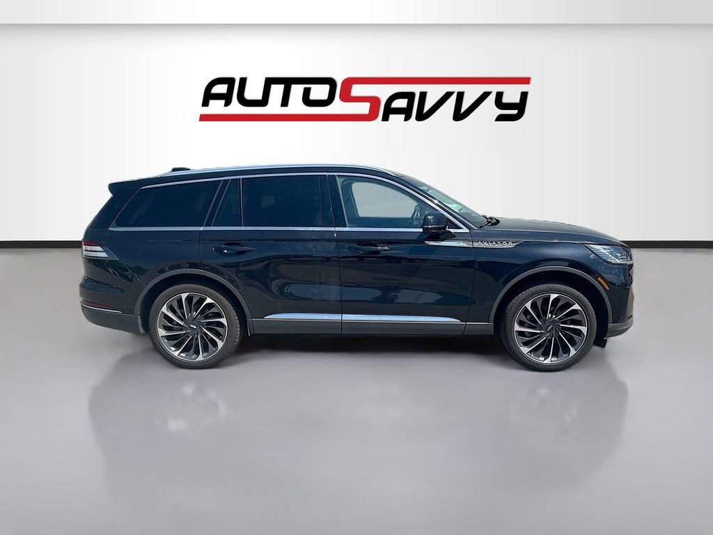 Used 2025 Lincoln Aviator Reserve w/ Equipment Group 201A image 8