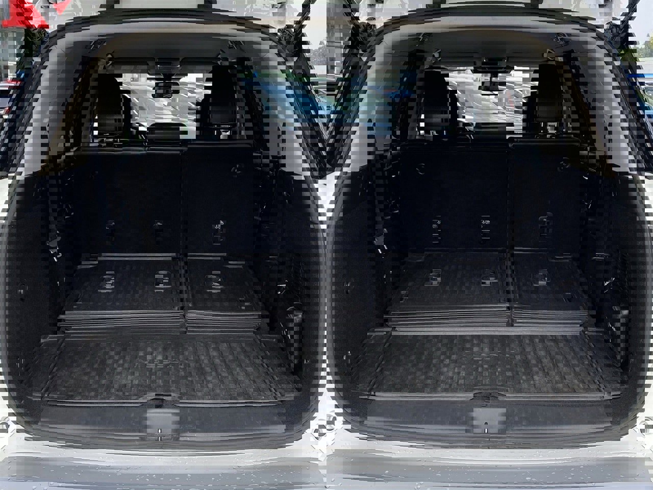 Used 2022 Nissan Pathfinder SL w/ Lighting Package (N92) image 13