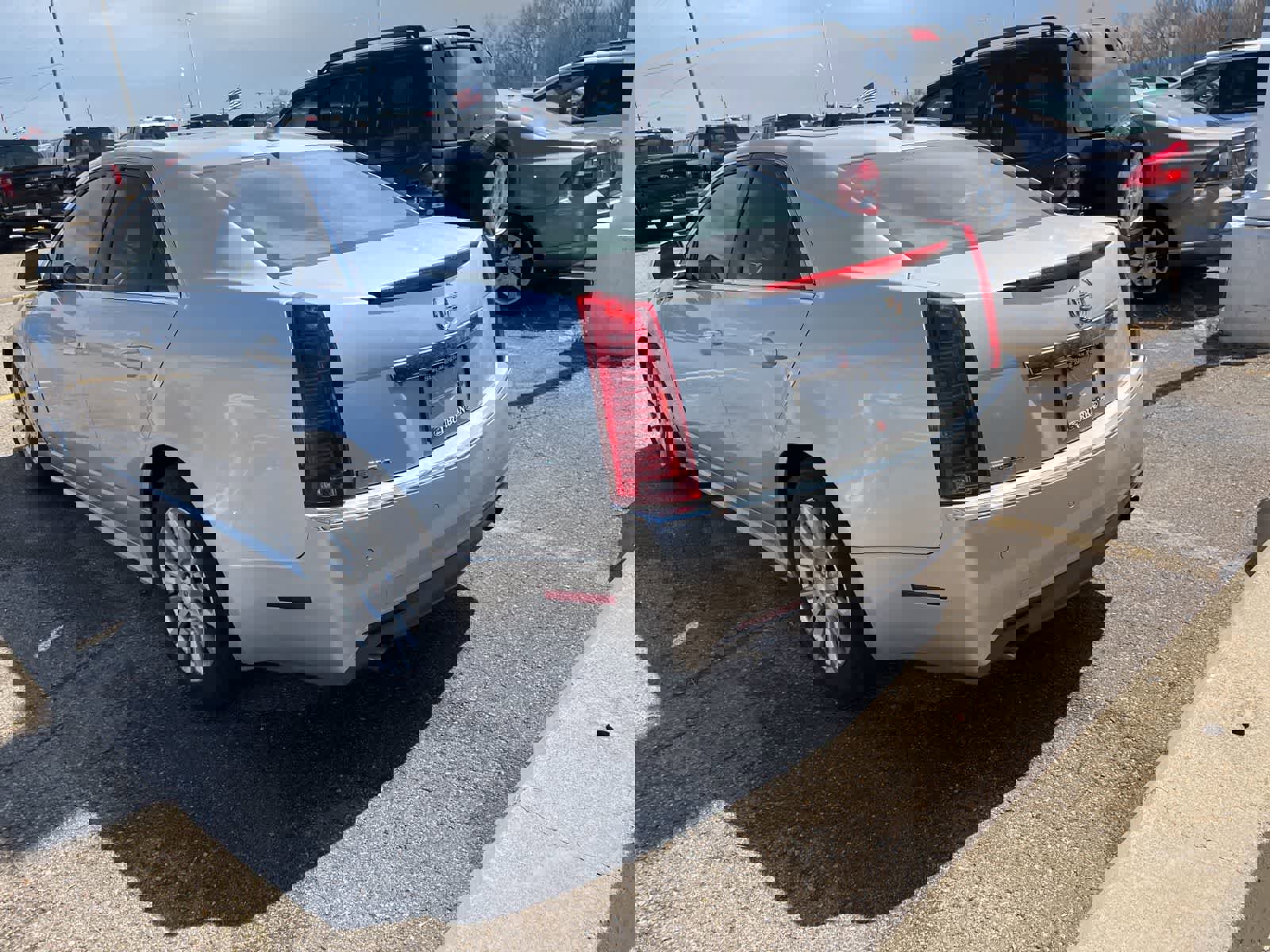 Used 2010 Cadillac CTS Luxury image 10