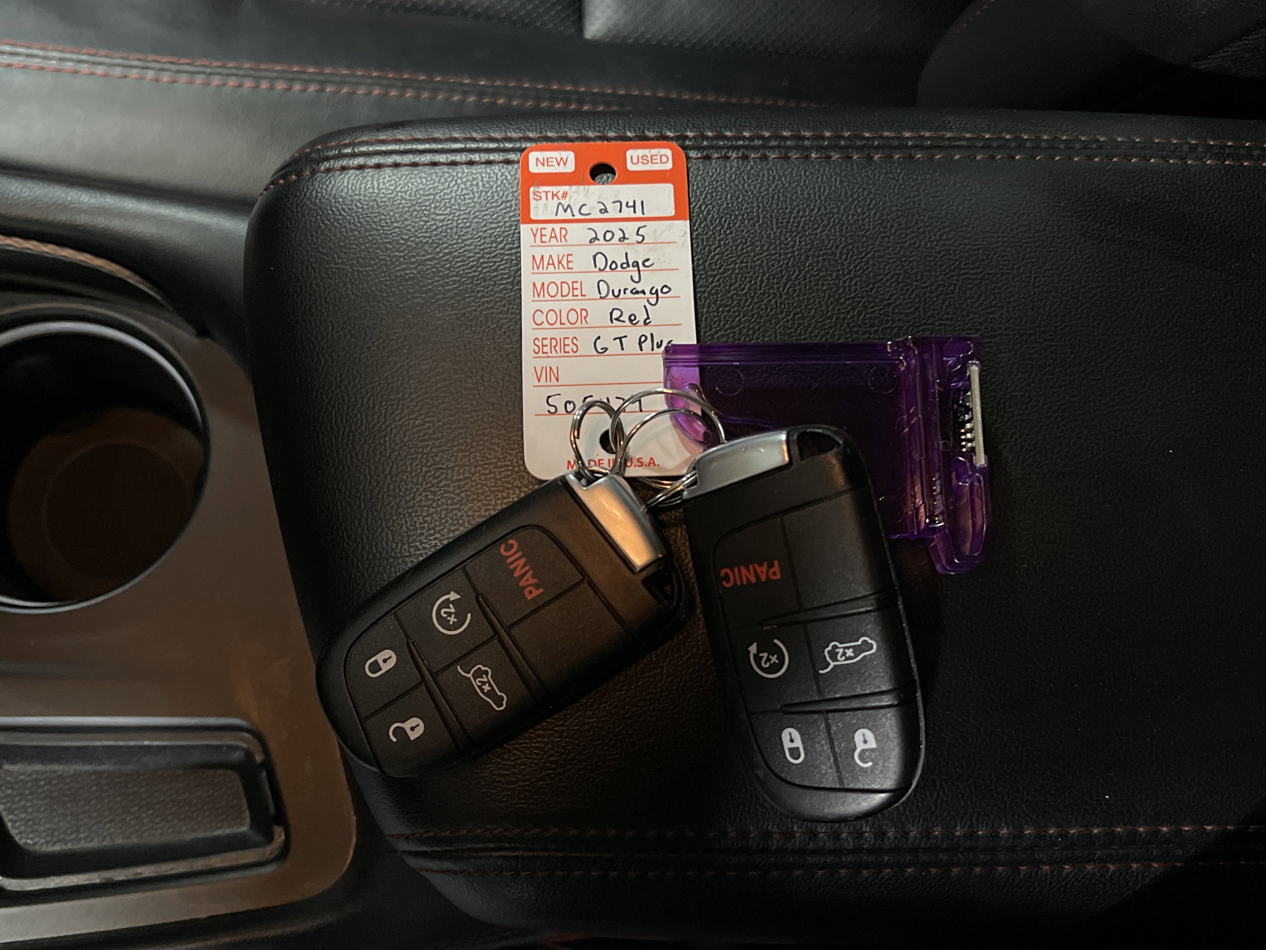 Used 2025 Dodge Durango GT image 28