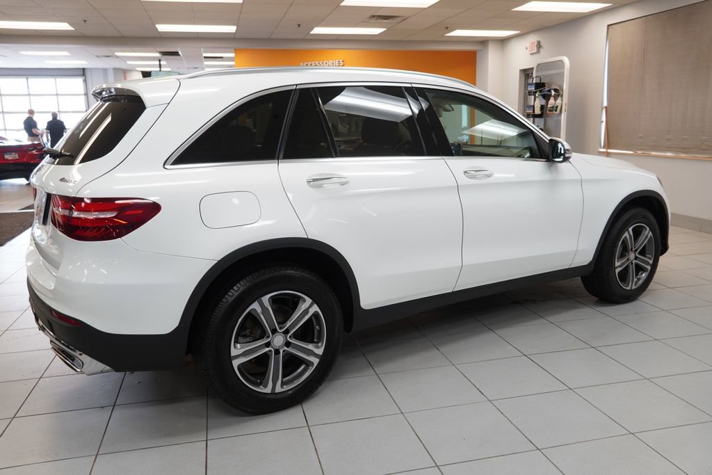 Used 2017 Mercedes-Benz GLC 300 4MATIC image 13