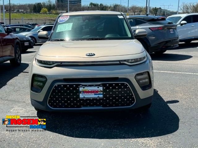 Used 2020 Kia Soul EX FWD image 2