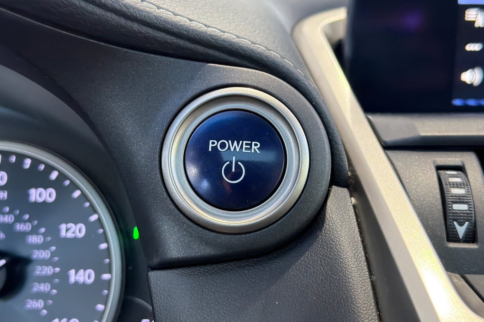 Used 2019 Lexus NX 300h AWD w/ Comfort Package image 28
