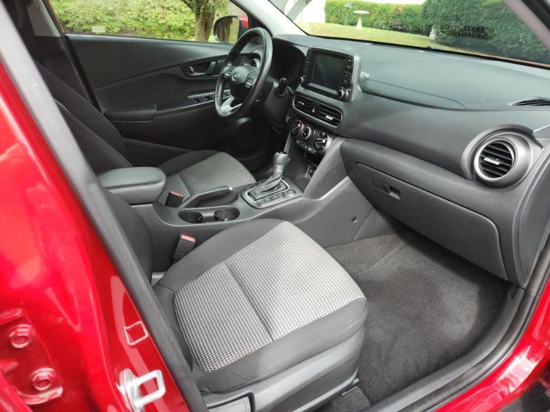Used 2021 Hyundai Kona SEL w/ Cargo Package image 7