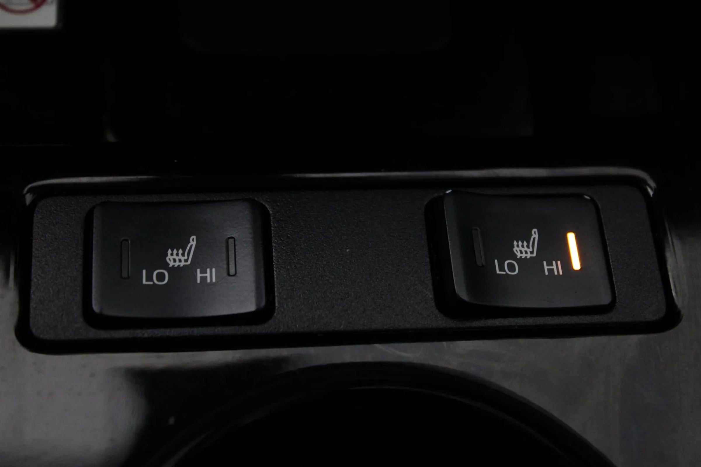 Used 2022 Toyota Prius XLE w/ Advanced Technology Package AWD/4WD image 34