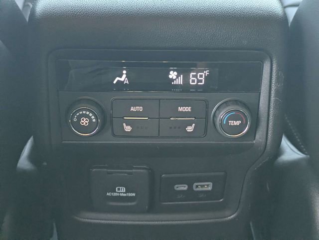 Used 2023 GMC Acadia Denali w/ Denali Ultimate Package image 13