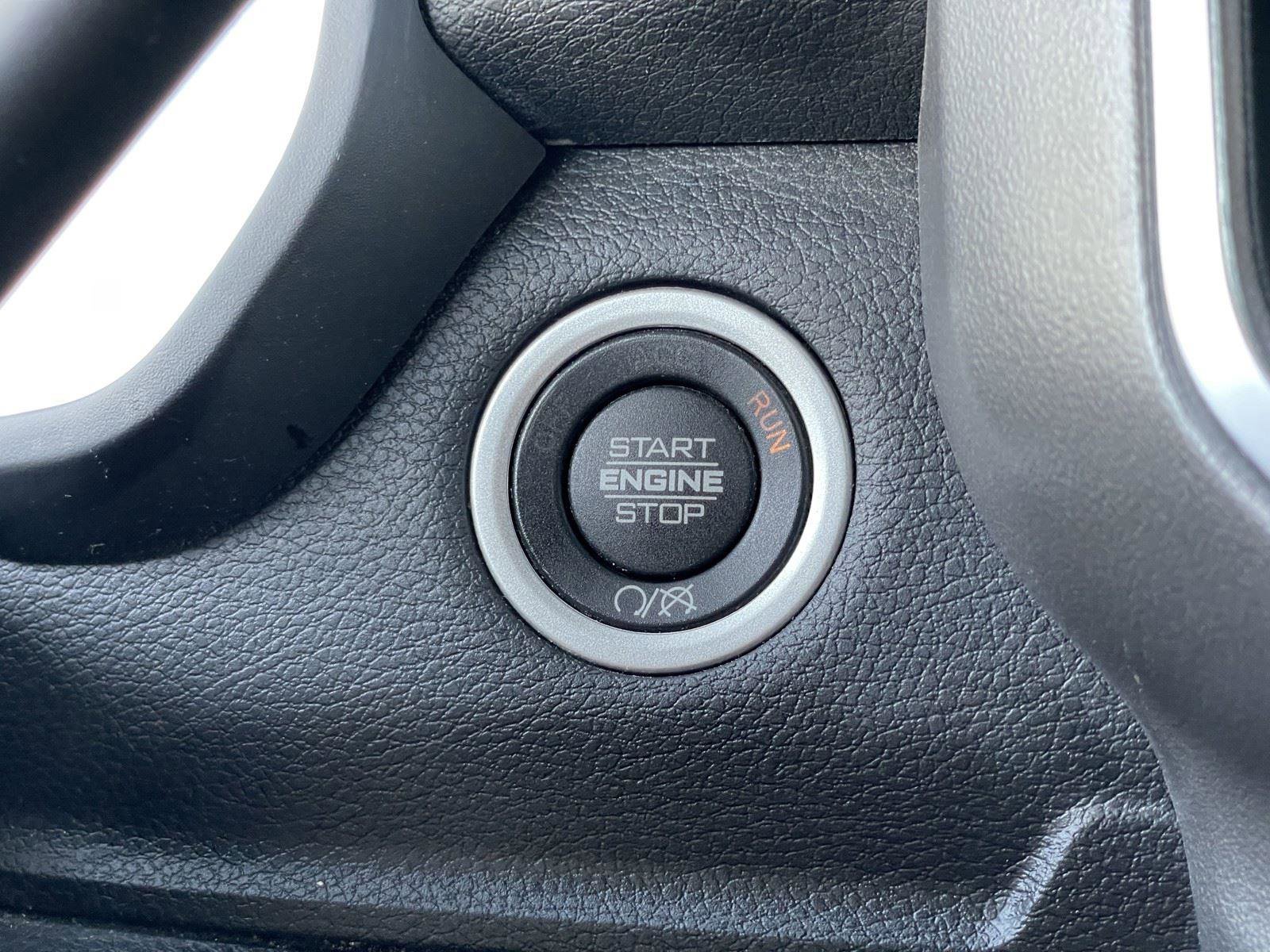 Certified 2024 RAM 3500 Big Horn AWD/4WD image 23