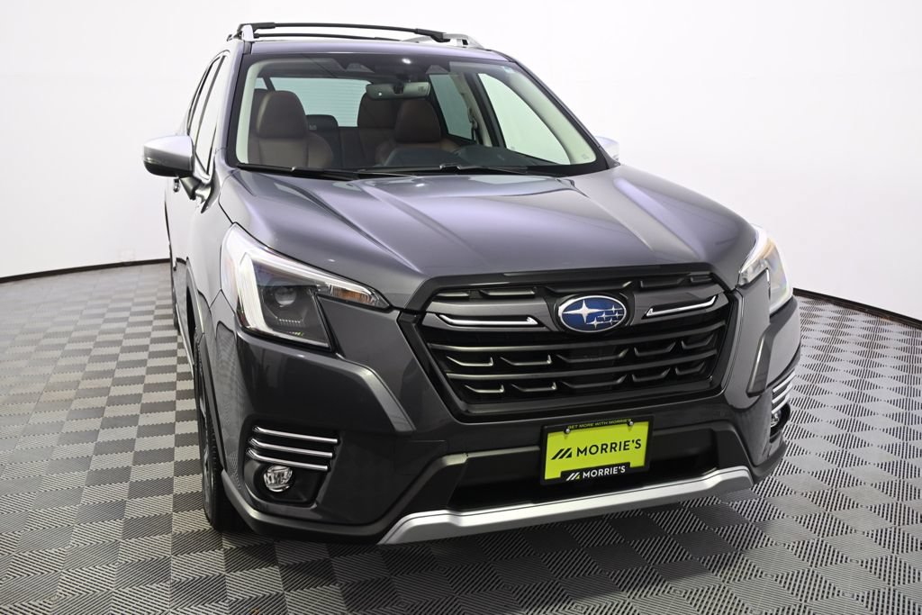 Used 2023 Subaru Forester Touring w/ Popular Package #3 AWD/4WD image 9