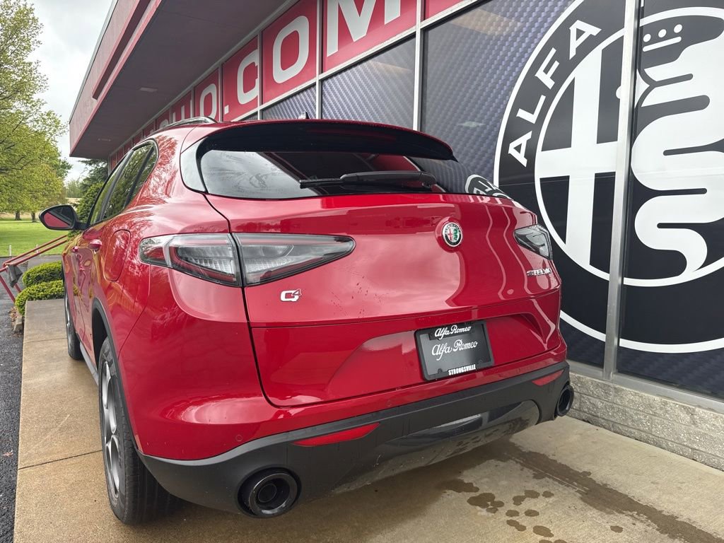 New 2026 Alfa Romeo Stelvio Sprint AWD/4WD image 8
