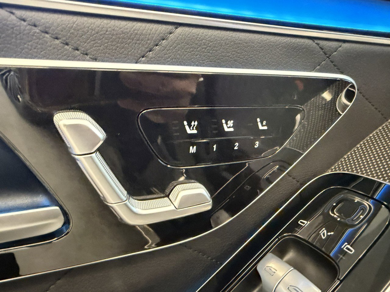 Used 2022 Mercedes-Benz S 580 4MATIC Sedan image 31